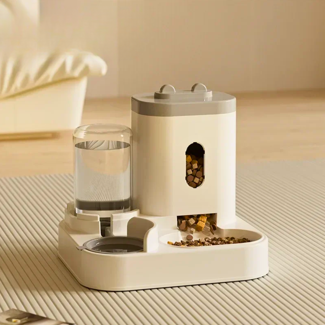 Timesaving Automatic Pet Feeder With Water Fountain