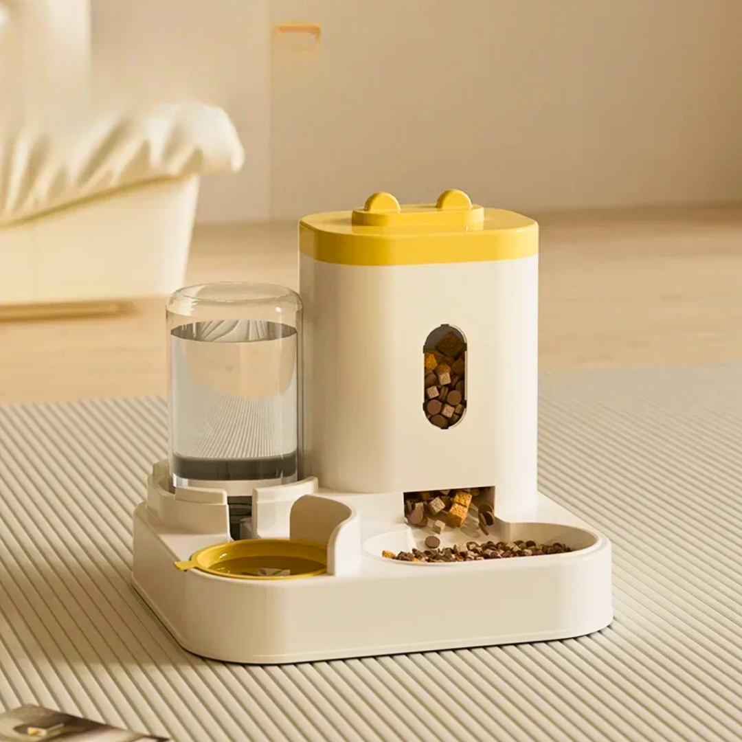 Timesaving Automatic Pet Feeder With Water Fountain