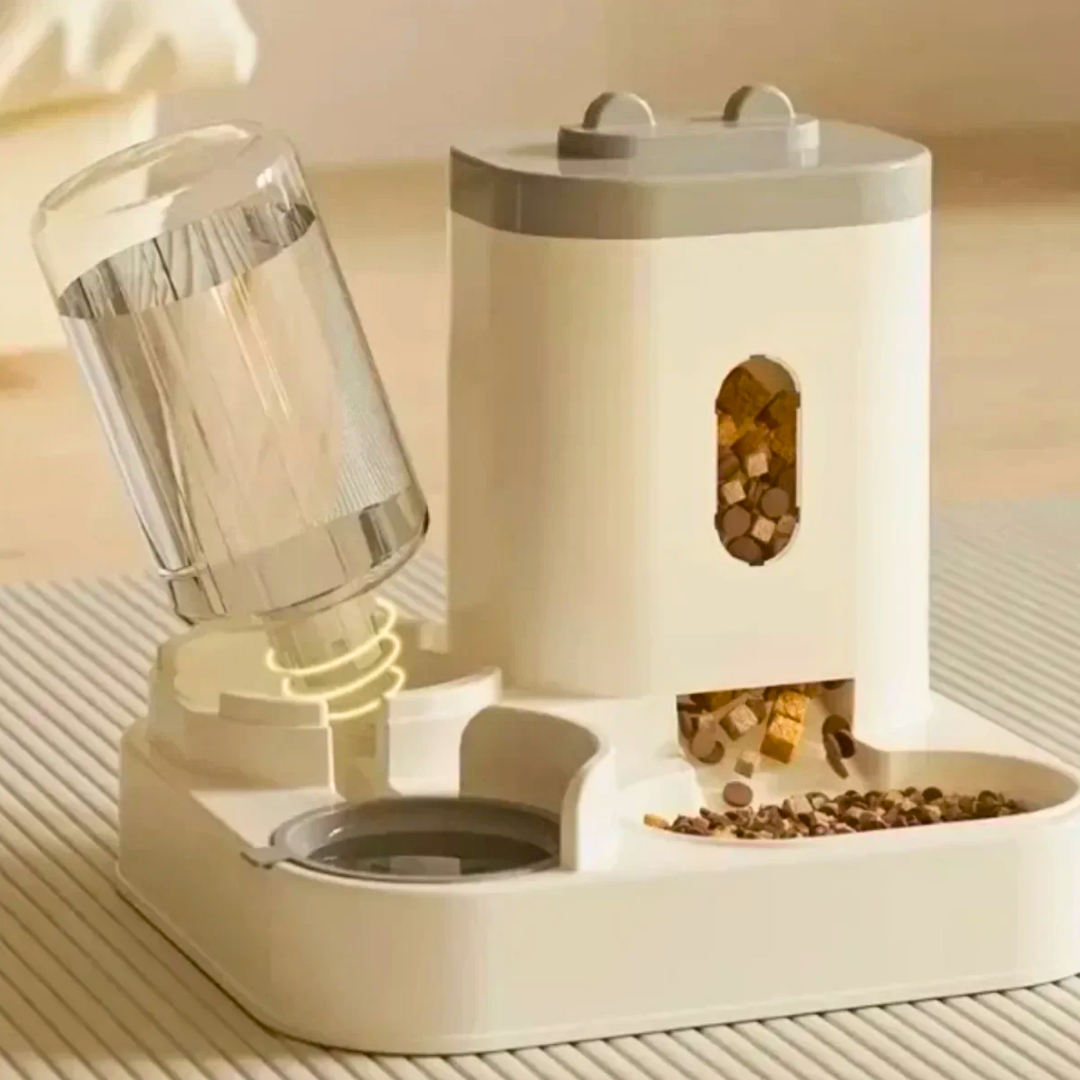 Timesaving Automatic Pet Feeder With Water Fountain