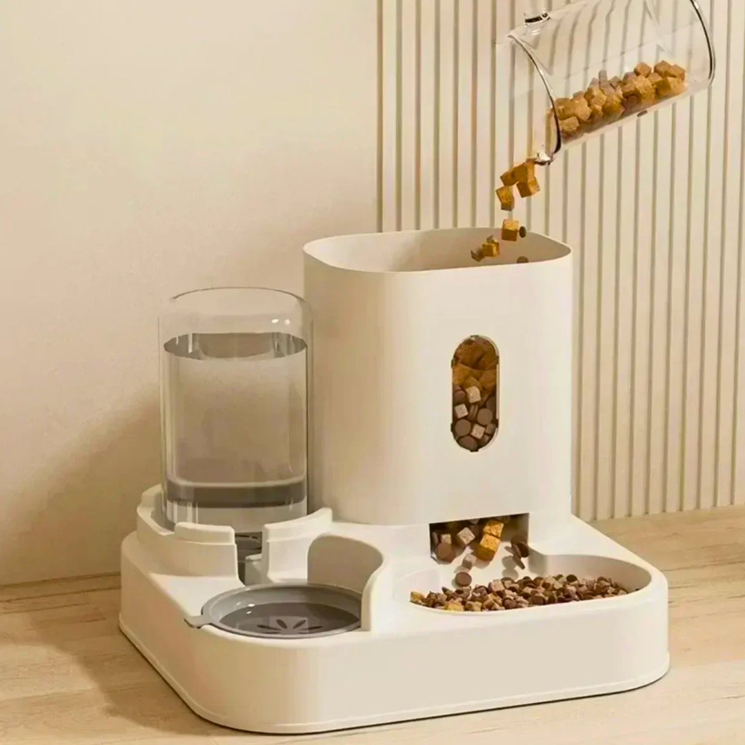 Timesaving Automatic Pet Feeder With Water Fountain